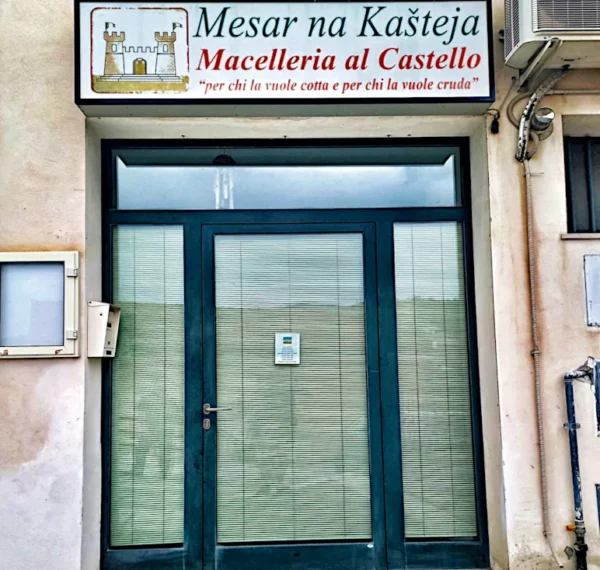 Mesar Na Kašteja Macelleria Al Castello